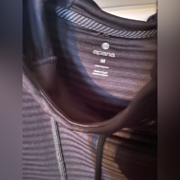 Apana Men’s Ribbed Collared Drawstring Sweater - Picture 3 of 3